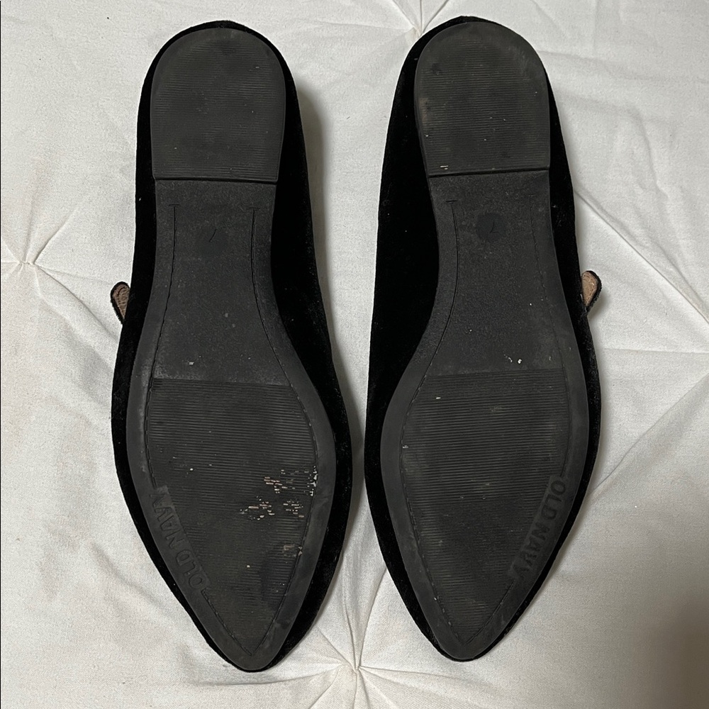 Black Velvet Flats - Picture 2 of 3